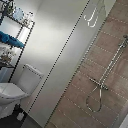 Studio - La Belle Etoile Apartment